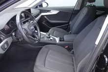 Audi A4 Avant 2.0 TDI quattro in 0E Mythosschwarz Metallic