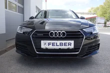 Audi A4 Avant 2.0 TDI quattro in 0E Mythosschwarz Metallic
