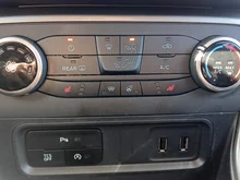 Ford EcoSport 1,0 EcoBoost Trend in weiss - metallic