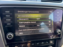 Škoda Octavia Combi 4x4 Style Limited TDI DSG in Black-Magic Perleffekt
