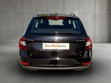 Škoda Octavia Combi 4x4 Style Limited TDI DSG in Black-Magic Perleffekt