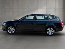 Škoda Octavia Combi 4x4 Style Limited TDI DSG in Black-Magic Perleffekt