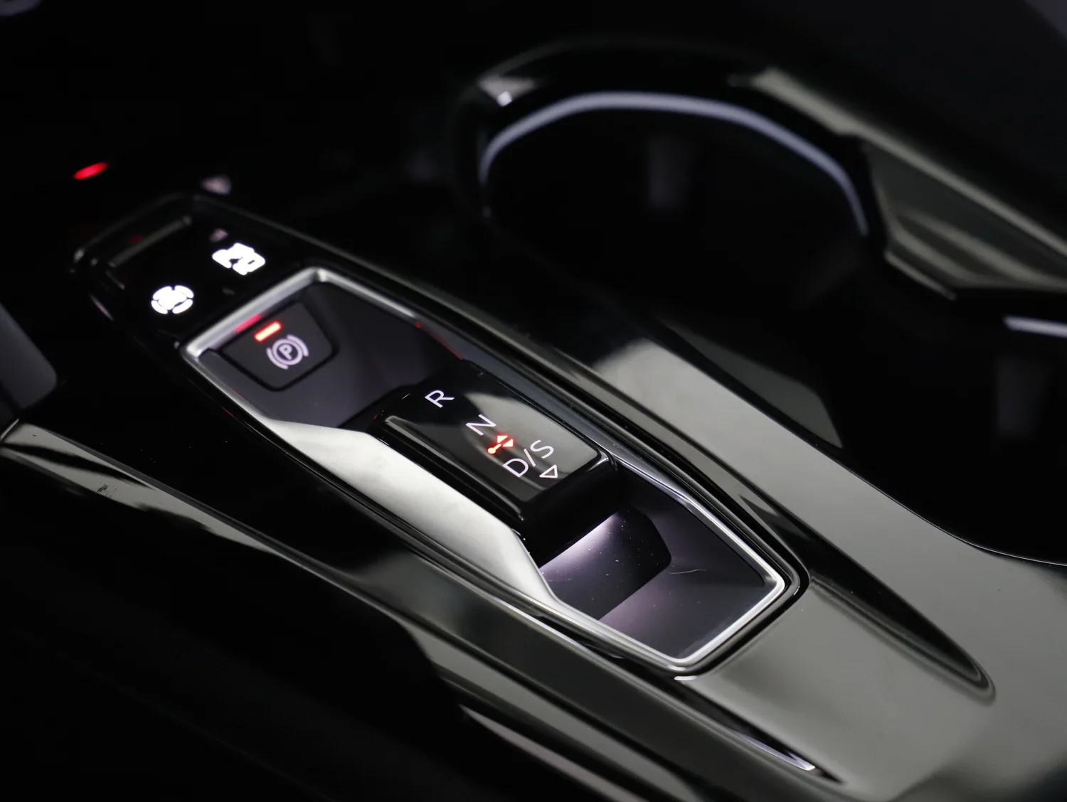 Bild eines Audi Q5 SUV TFSI quattro 150 kW