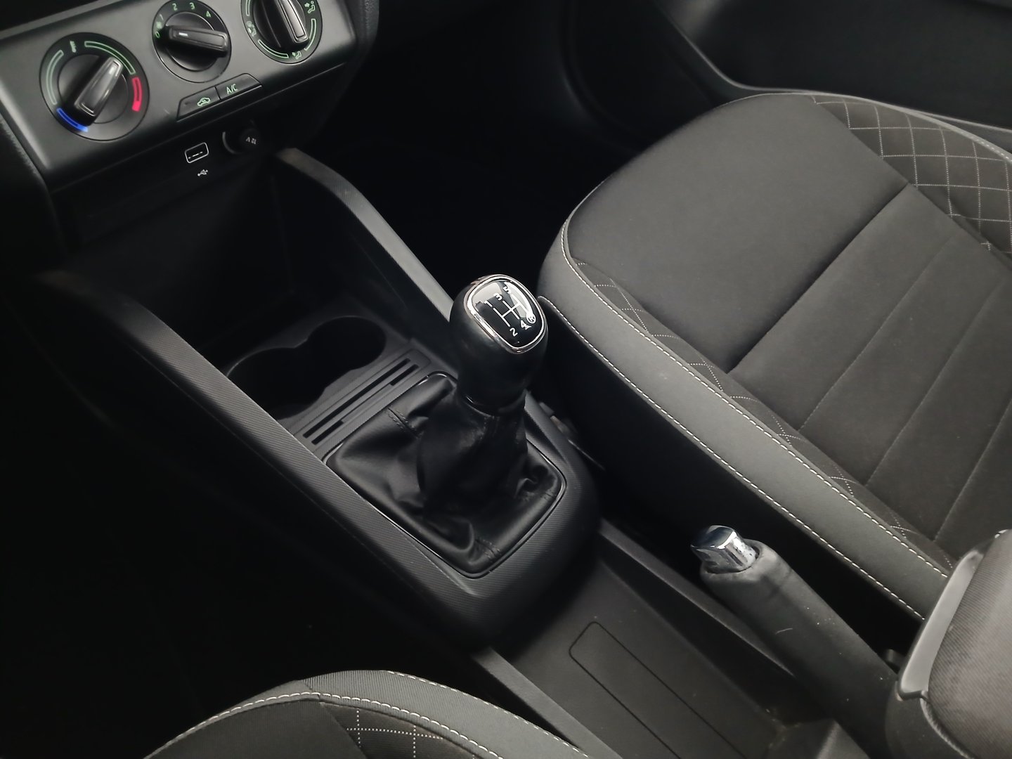 Škoda FABIA Combi Ambition | Bild 24 von 28