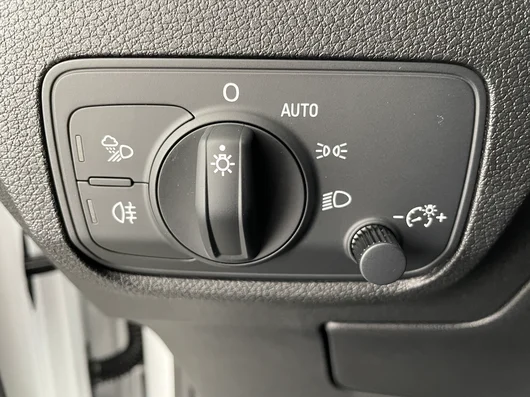 Bild eines Audi Q2 30 TFSI admired