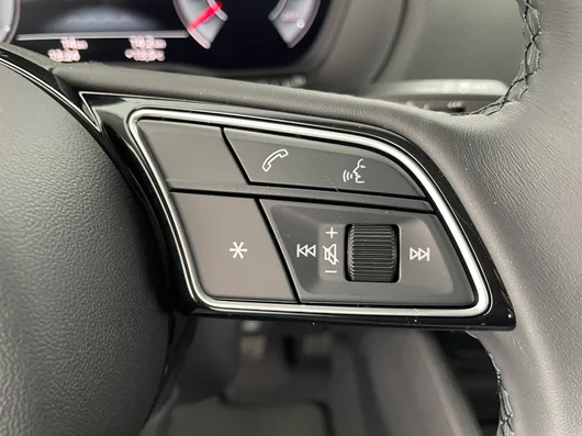 Bild eines Audi Q2 30 TFSI admired