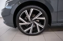 VW Golf Style TSI in Delfingrau Metallic