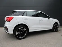 Thumbnail-Foto von Fahrzeug