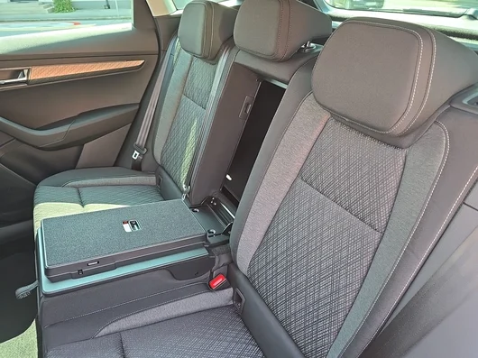 Bild eines Škoda Karoq 4x4 Selection TDI DSG