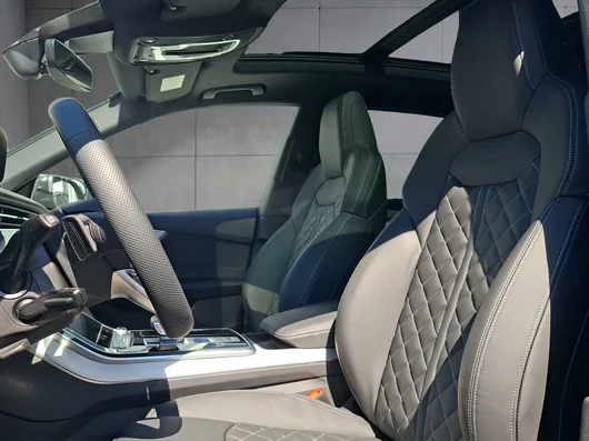 Bild eines Audi Q8 50 TDI quattro