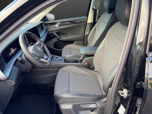 Bild eines Tayron Friends eHybrid DSG 150kW