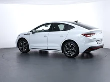 Škoda Enyaq Coupé RS in Moon-Weiß Metallic
