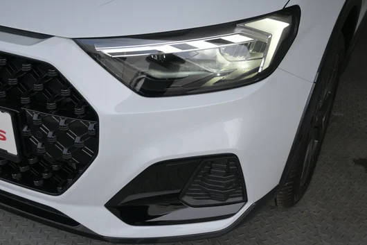 Bild eines A1 allstreet 30 TFSI intense