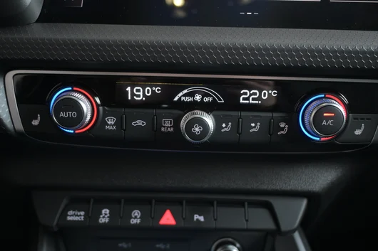 Bild eines A1 allstreet 30 TFSI intense