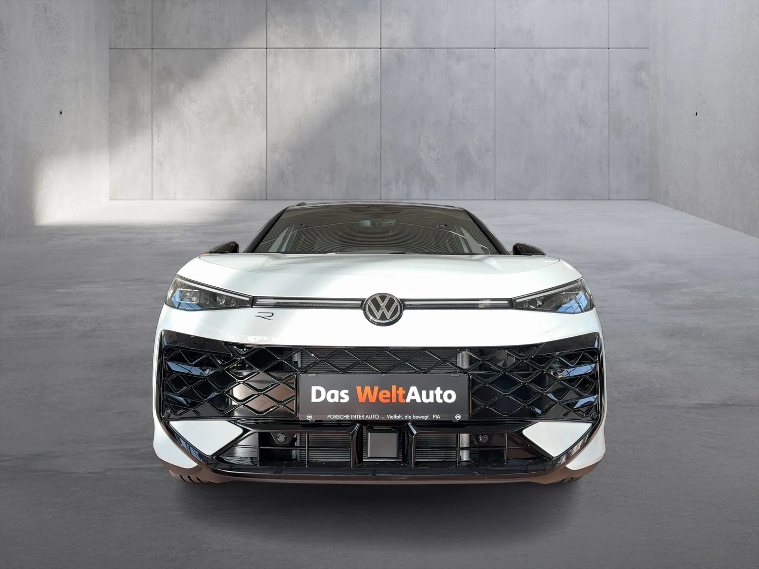 Bild eines VW T-Roc R-Line eTSI DSG