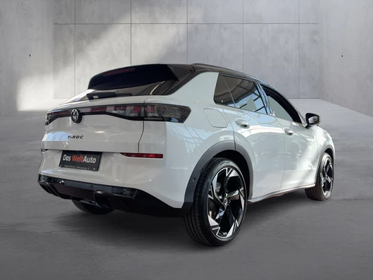 Bild eines VW T-Roc R-Line eTSI DSG