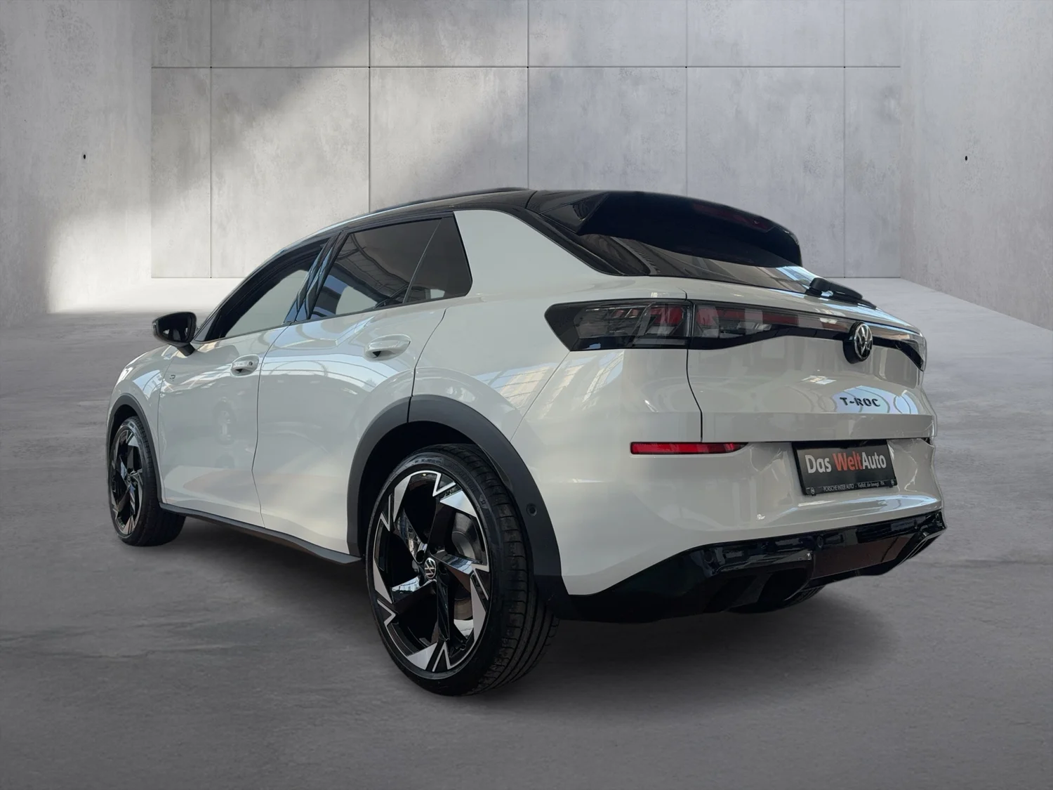 Bild eines VW T-Roc R-Line eTSI DSG