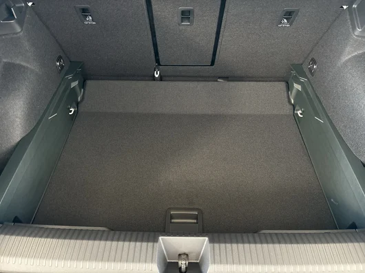 Bild eines VW T-Roc R-Line eTSI DSG