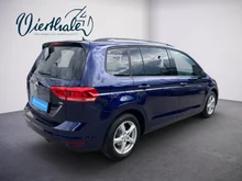 VW Touran Comfortline TDI SCR in Atlantic Blue Metallic