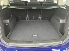 VW Touran Comfortline TDI SCR in Atlantic Blue Metallic
