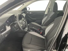 Škoda Kamiq Selection TSI in Black-Magic Perleffekt