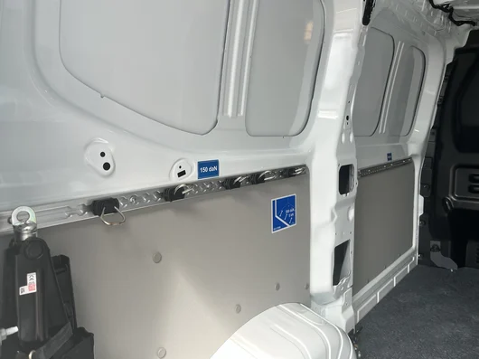 Bild eines VW Transporter Kastenwagen TDI