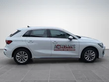 Thumbnail-Foto von Fahrzeug