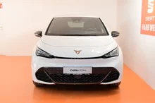 Thumbnail-Foto von Fahrzeug