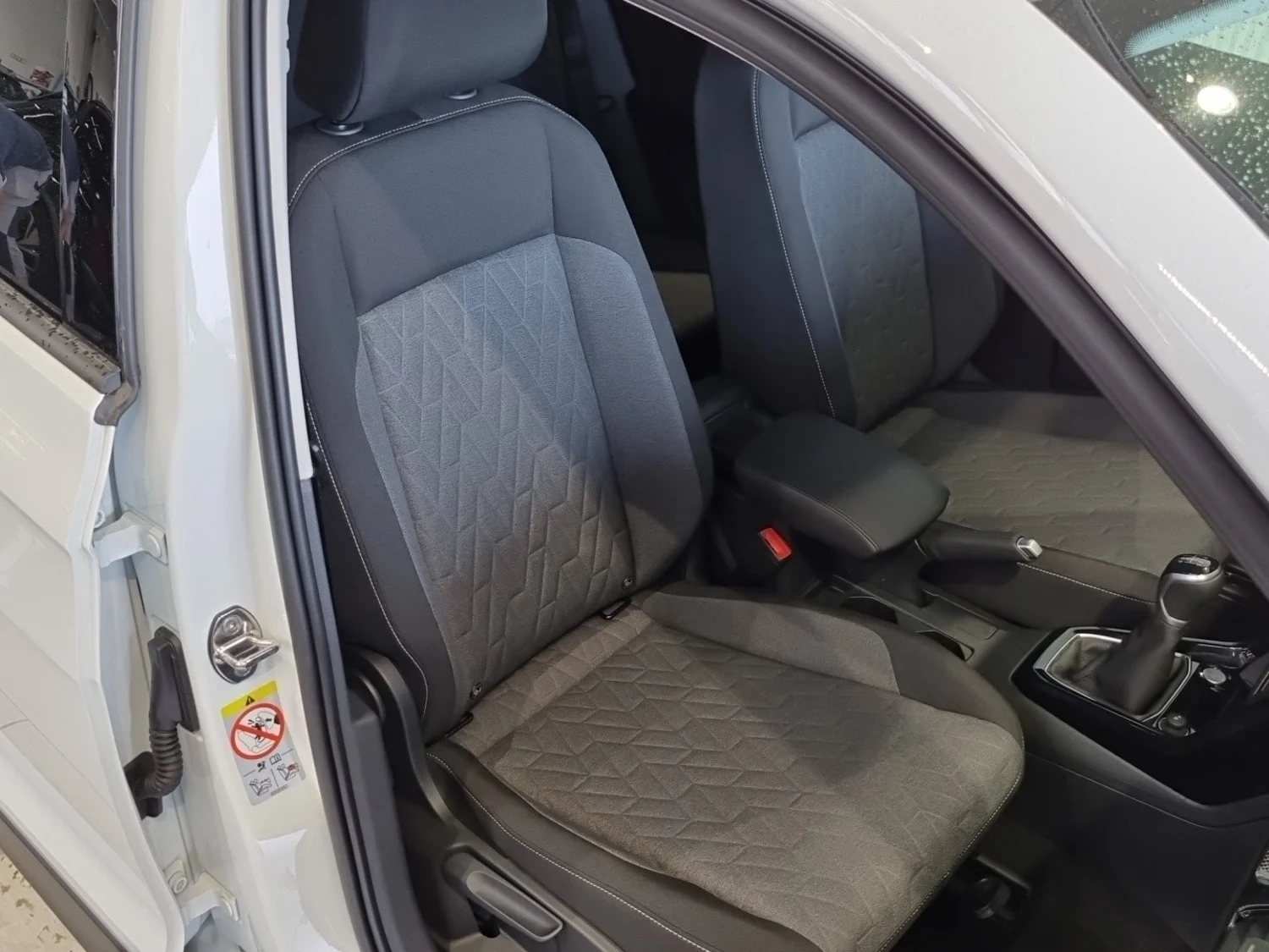 Bild eines T-Cross Life TSI