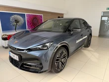 CUPRA Tavascan Extreme 210kW/286PS in Tavascan-Blau Metallic