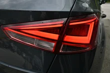 SEAT Arona Reference Edition 1.0 TSI in Magnet-Grau Metallic