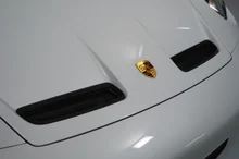 Porsche 911 GT3 mit Touring-Paket in eisgraumetallic