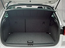 SEAT Arona Reference Edition 1.0 TSI in Candy-Weiß
