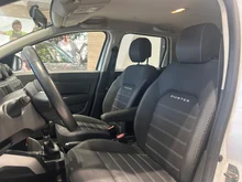 Dacia Duster II Prestige 4WD in weiss