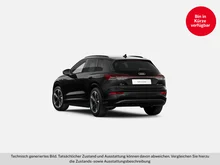 Audi Q4 e-tron 40 e-tron in Mythosschwarz metallic