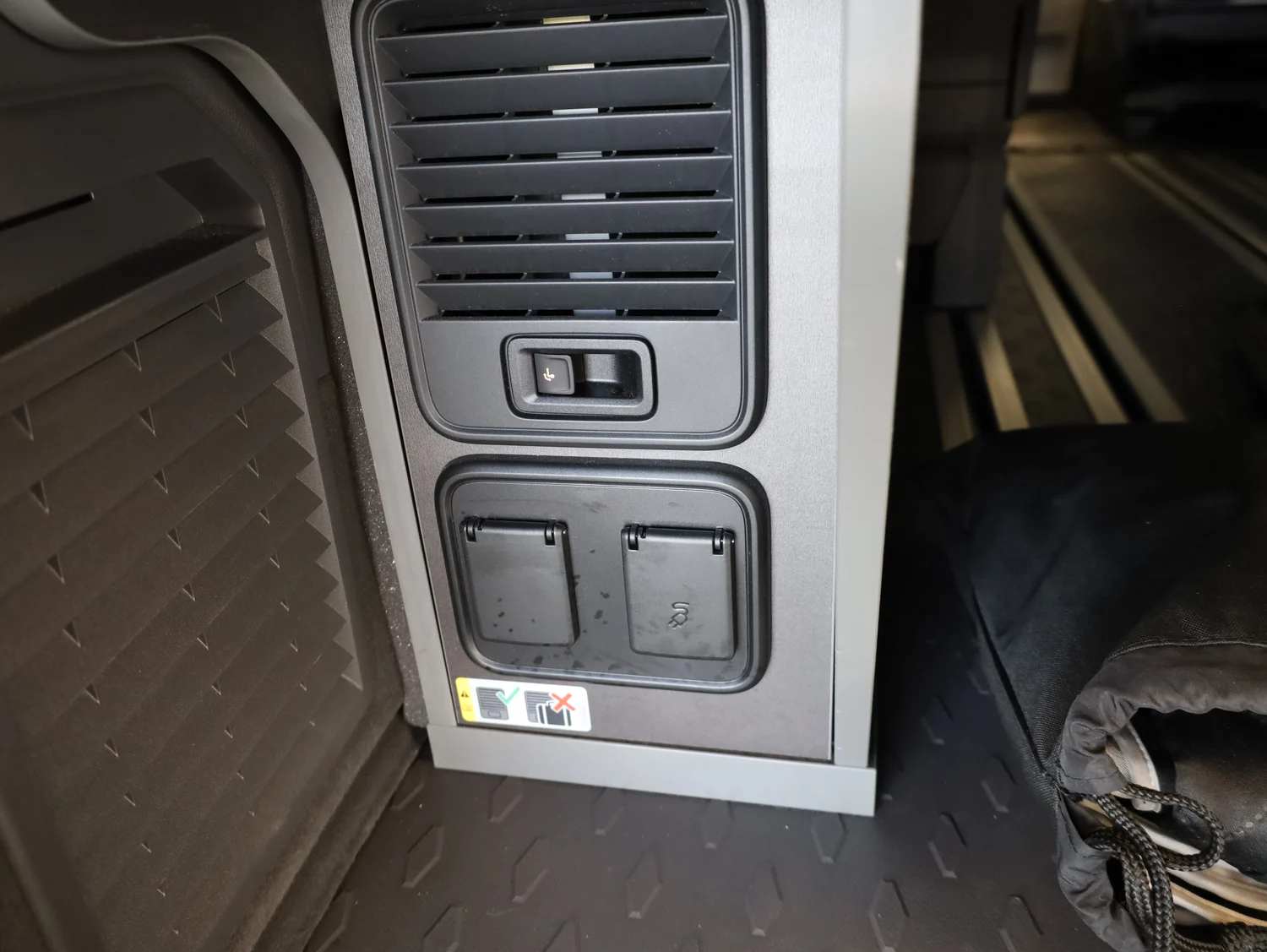 Bild eines California Beach eHybrid 180 kW 4M