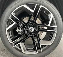 Thumbnail-Foto von Fahrzeug