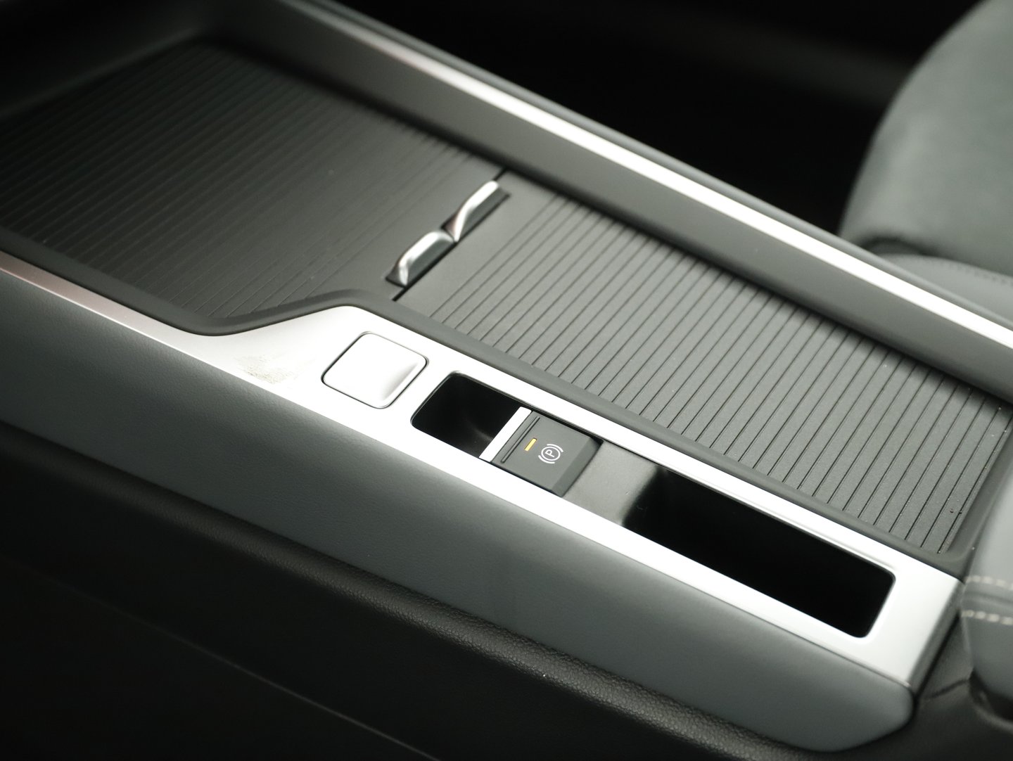 VW Passat Variant Business TDI DSG | Bild 11 von 23