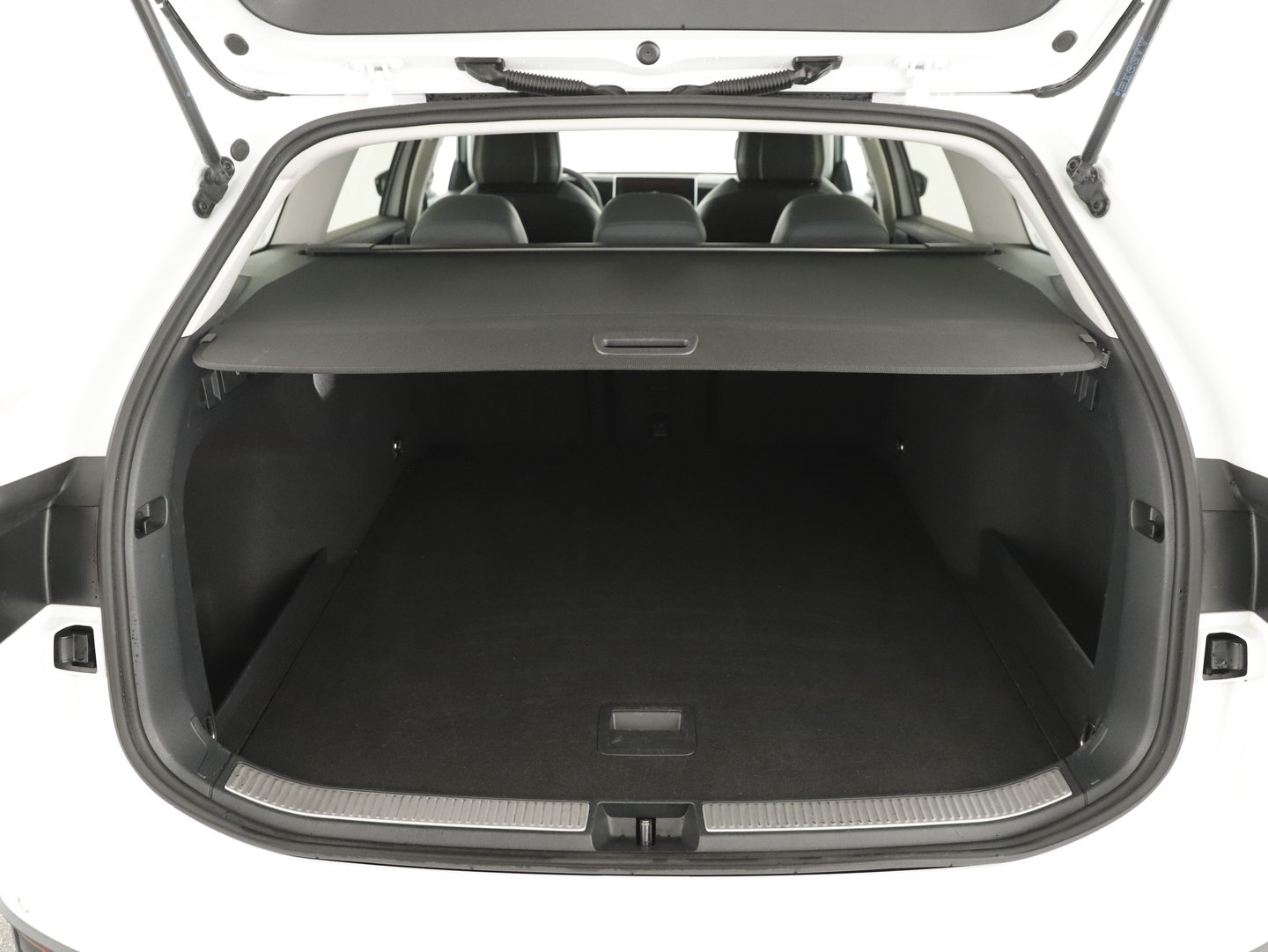 VW Passat Variant Business TDI DSG | Bild 20 von 23