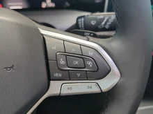 VW Golf Rabbit mHEV DSG in Delfingrau Metallic