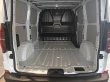 VW Kastenwagen Transporter Kastenwagen Entry TDI in Clear White