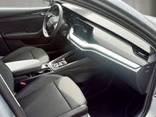 Škoda Octavia Combi Essence TSI mHEV DSG in Smokey Diamond-Silber Metallic