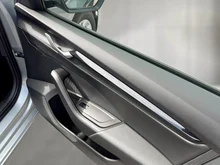 Škoda Octavia Combi Essence TSI mHEV DSG in Smokey Diamond-Silber Metallic