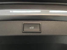 Škoda Karoq 4x4 Sportline TDI DSG in 5X Graphite-Grau Metallic