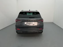 Škoda Karoq 4x4 Sportline TDI DSG in 5X Graphite-Grau Metallic