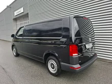 VW Kastenwagen Transporter Kastenwagen LR TDI 4MOTION in Deepblack Perleffekt