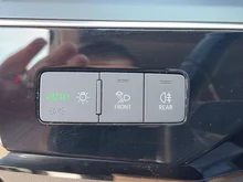 Audi e-tron Sportback 55 300 kW Business in Brillantschwarz