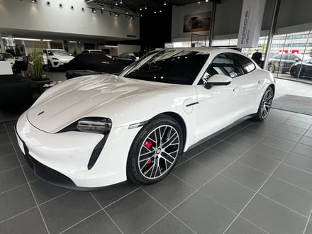Porsche Taycan 4S Plus