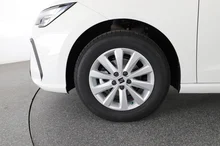 SEAT Ibiza Reference Edition 1.0 80PS in Candy-Weiß