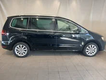 VW Sharan Bus+ TDI SCR 4MOTION DSG 5-Sitzer in Deep Black Perleffekt